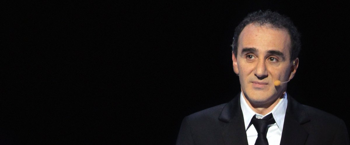 Elie Semoun perd sa mère à 11 ans : absence aux funérailles, psy et conflits avec son père