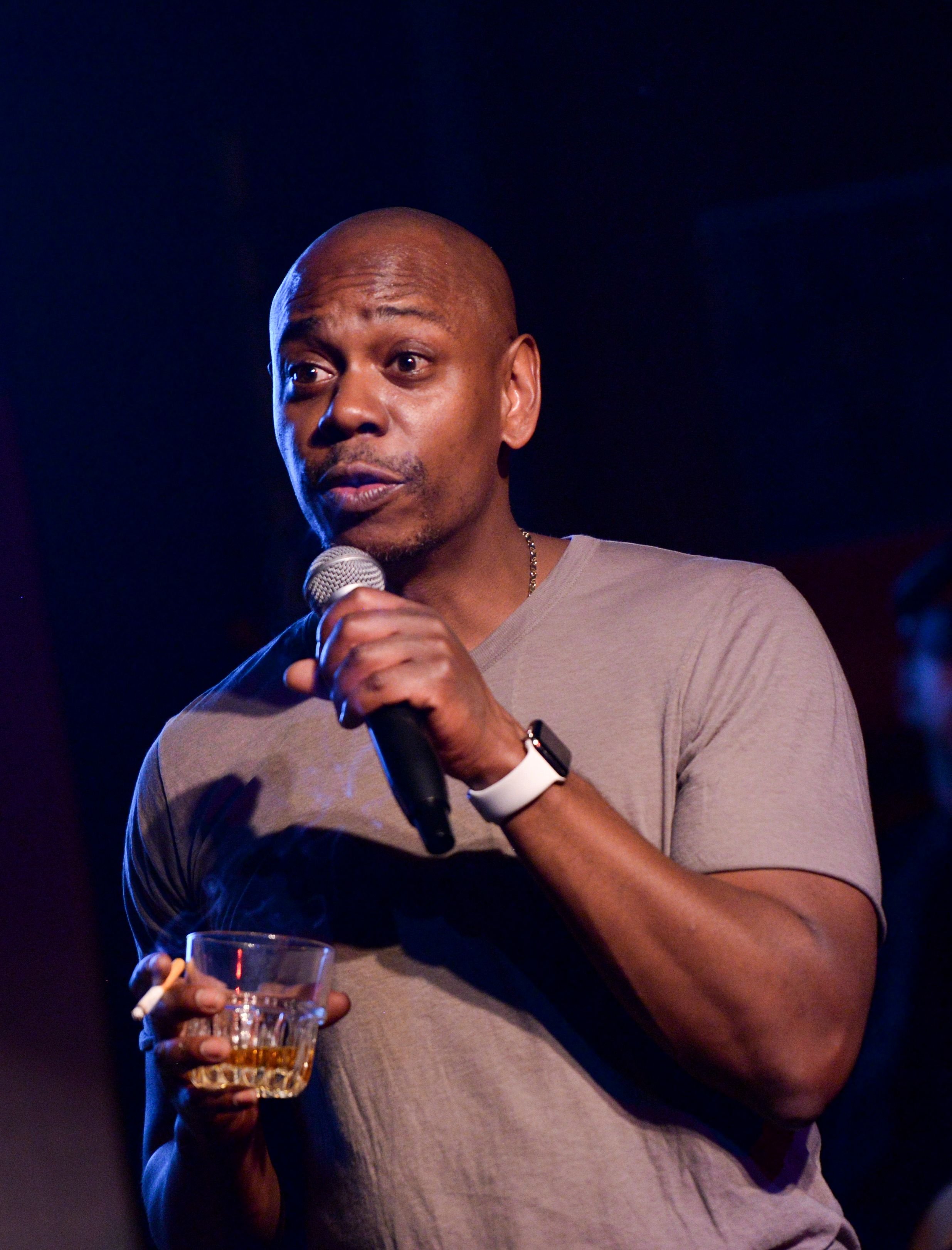 Dave Chappelle performs at The Imagine Ball honoring Serena Williams and benefitting Imagine LA on September 23, 2018 | Photo: Getty Images