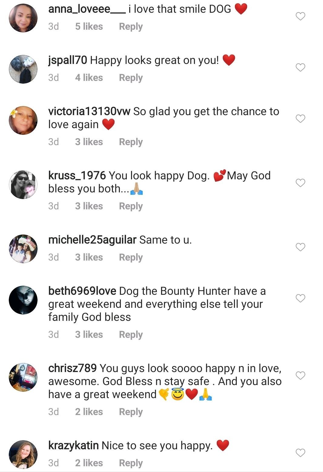 Fans' comments under a picture of Duane Chapman and fiancée, Frane, on Duane's Instagram page. | Photo: Instagram/@duanedogchapman
