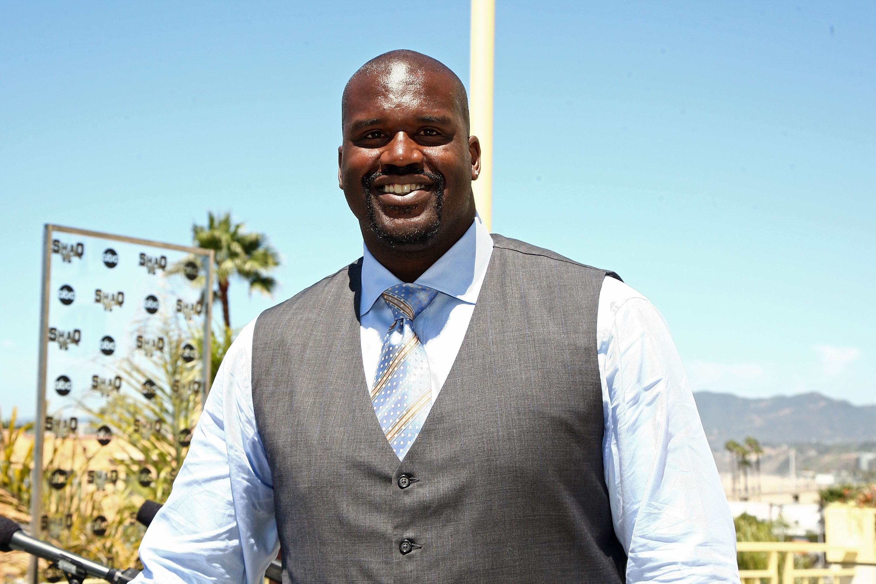 Shaquille O'Neal at a press conference for ABC's new reality show "Shaq Vs." in California.| Photo: Getty Images