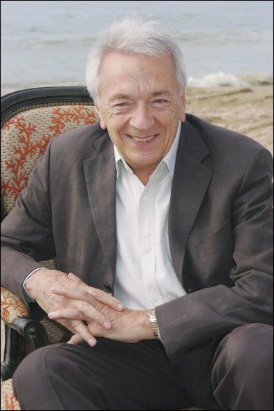 Jean Pierre Cassel à Cabourg, France le 16 juin 2005. | Photo : Getty Images