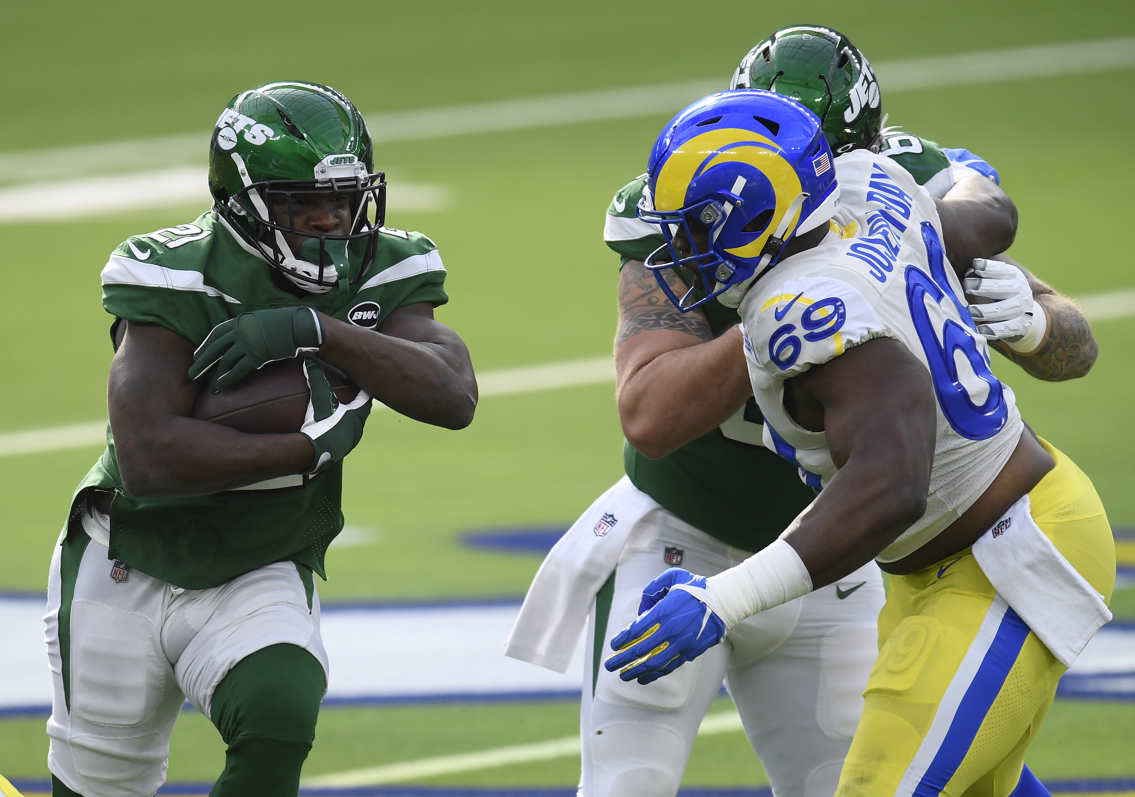 Los Angeles Rams vs. New York Jets. | Source: Getty Images