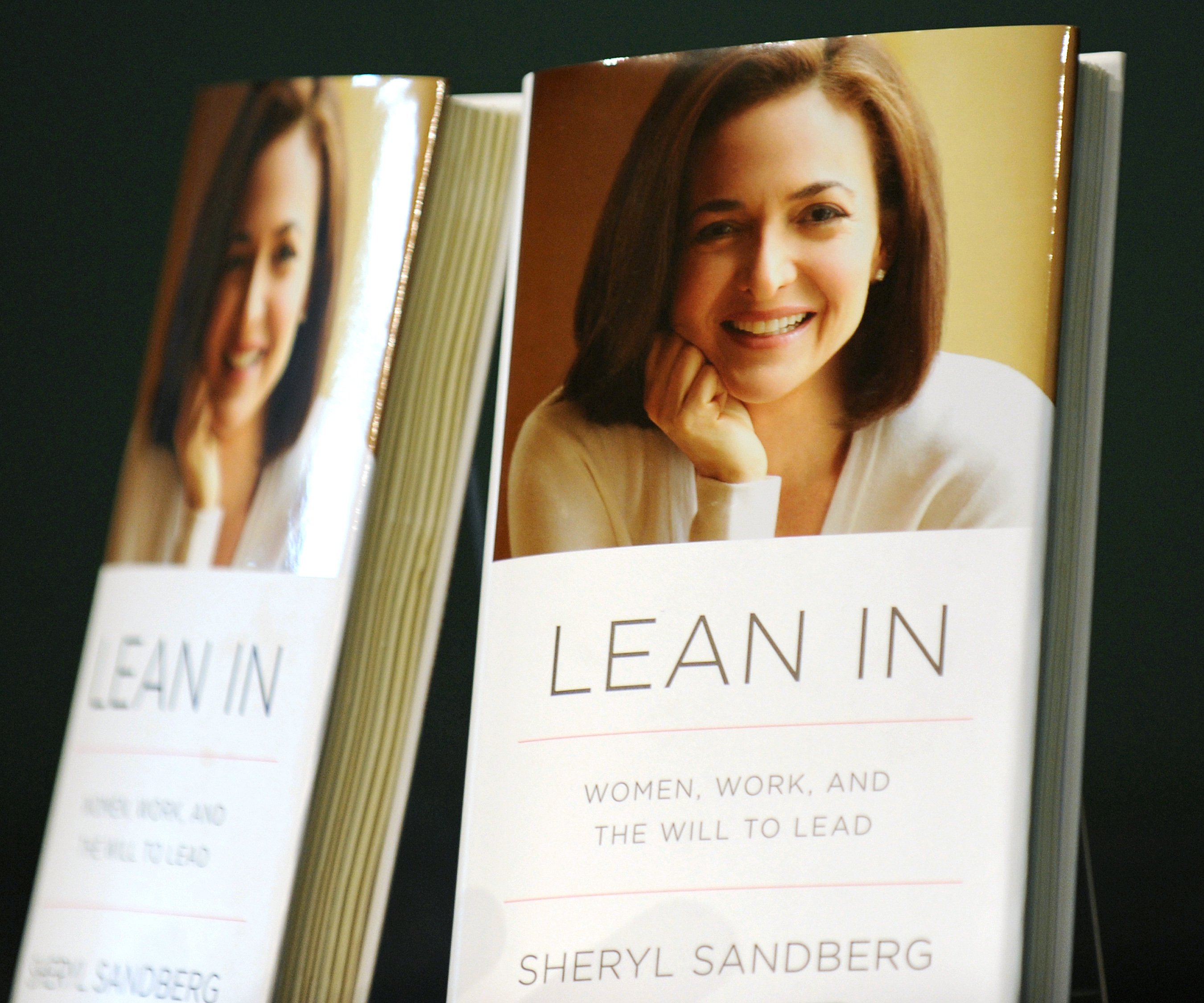 A display of "Lean In" by Sheryl Sandberg at a Barnes & Noble Inc. store in New York | Source: Getty Images