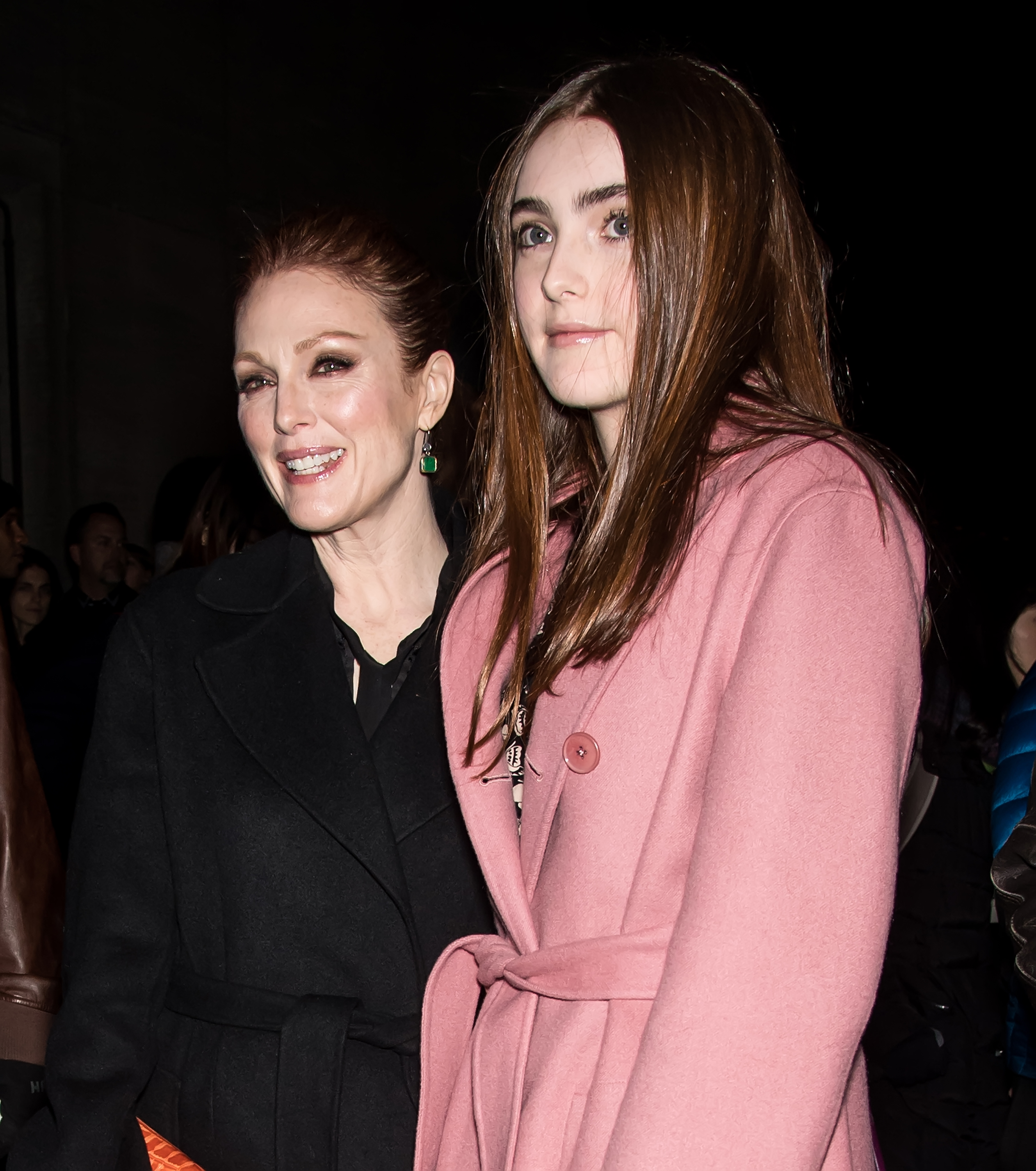 Julianne Moore and Liv Freundlich are seen arriving to the Bottega Veneta fashion show during New York Fashion Week at New York Stock Exchange on February 9, 2018 in New York City | Source: Getty Images