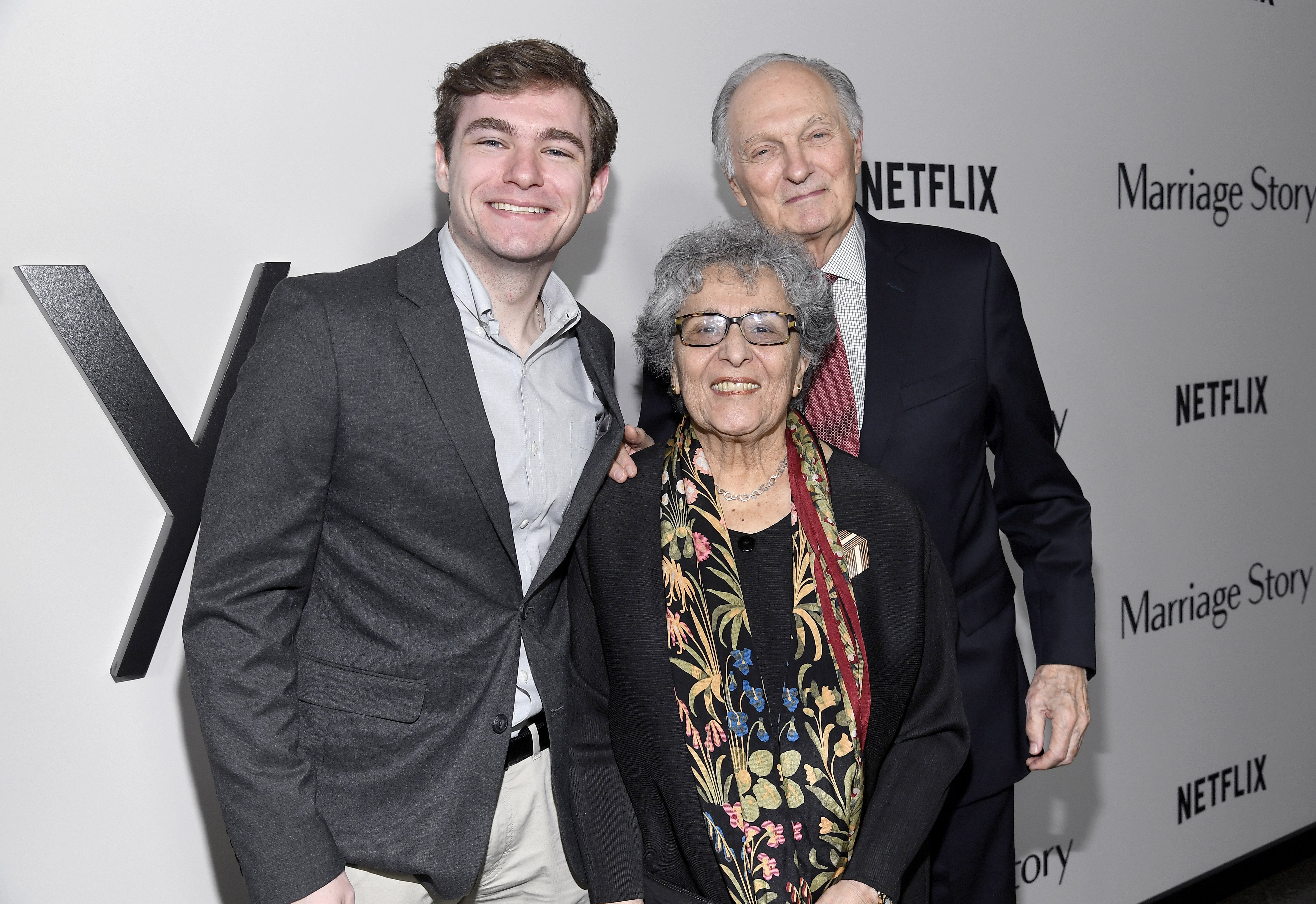 Jake Alda Coffey, Arlene and Alan Alda at the "Marriage Story" premiere on November 5, 2019, in Los Angeles, California | Source: Getty Images