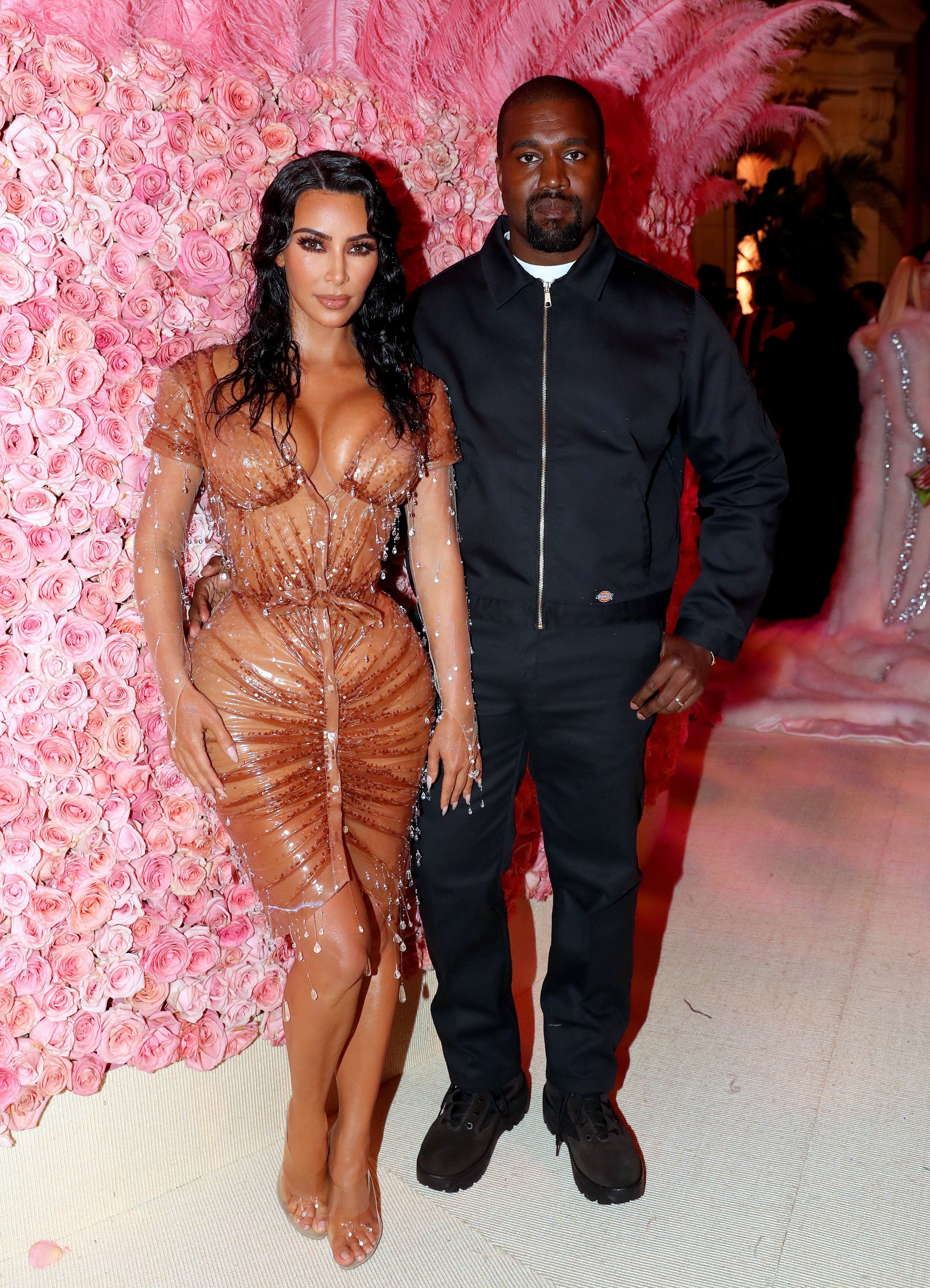 Kim Kardashian West Wears a Wet Look Mugler Dress to the ...
