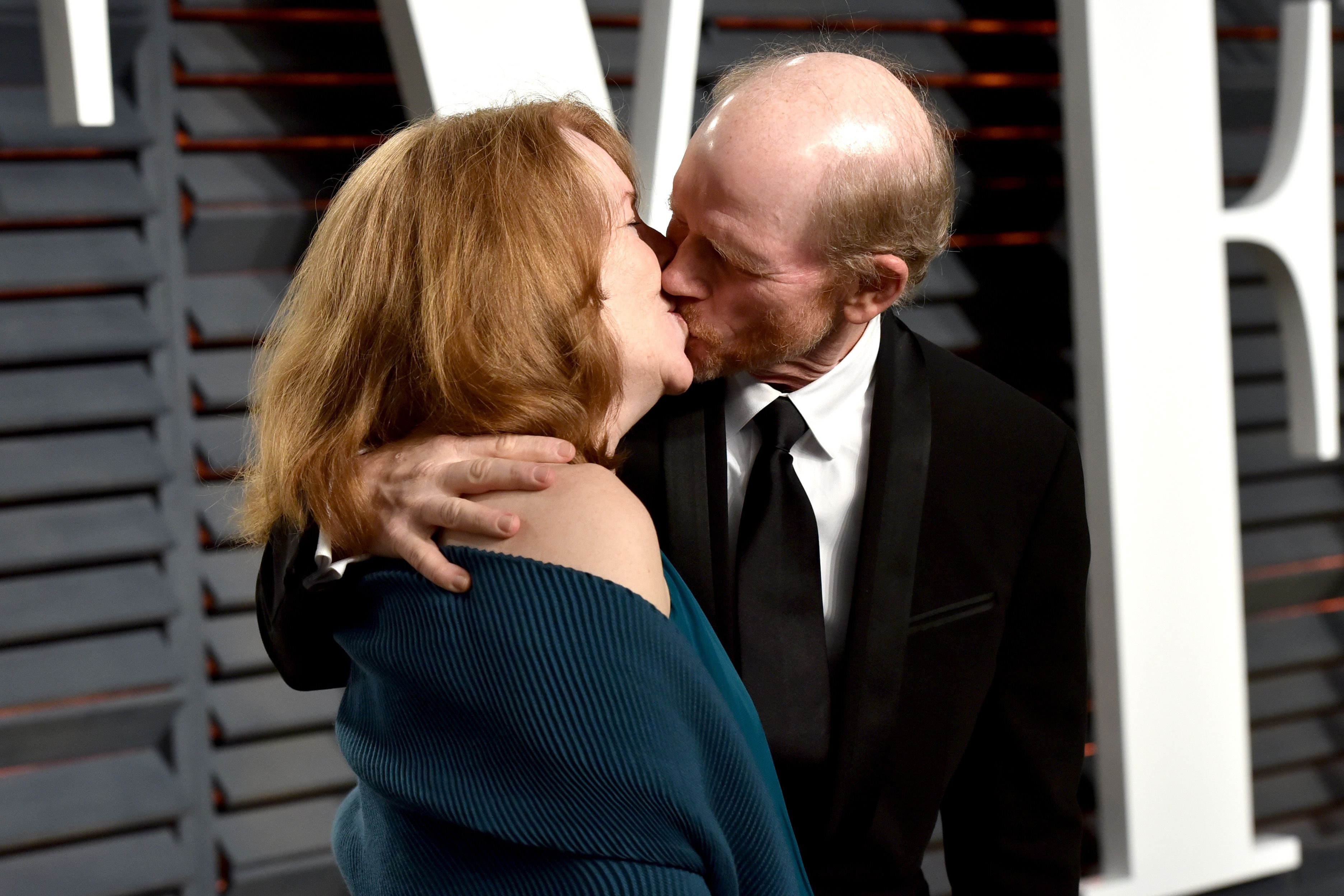 Cheryl and Ron Howard at the "Vanity Fair" Oscar Party on February 26, 2017. | Source: Getty Images