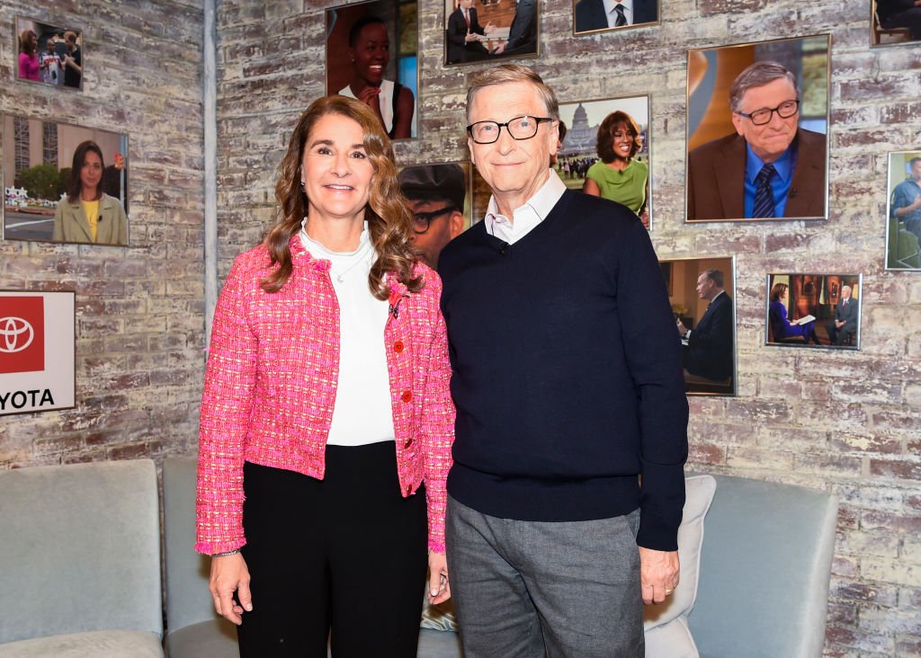 Melinda Gates and Bill Gates pictured in the CBS Toyota Greenroom before their appearance on "CBS This Morning," 2019, New York City. | Photo: Getty Images