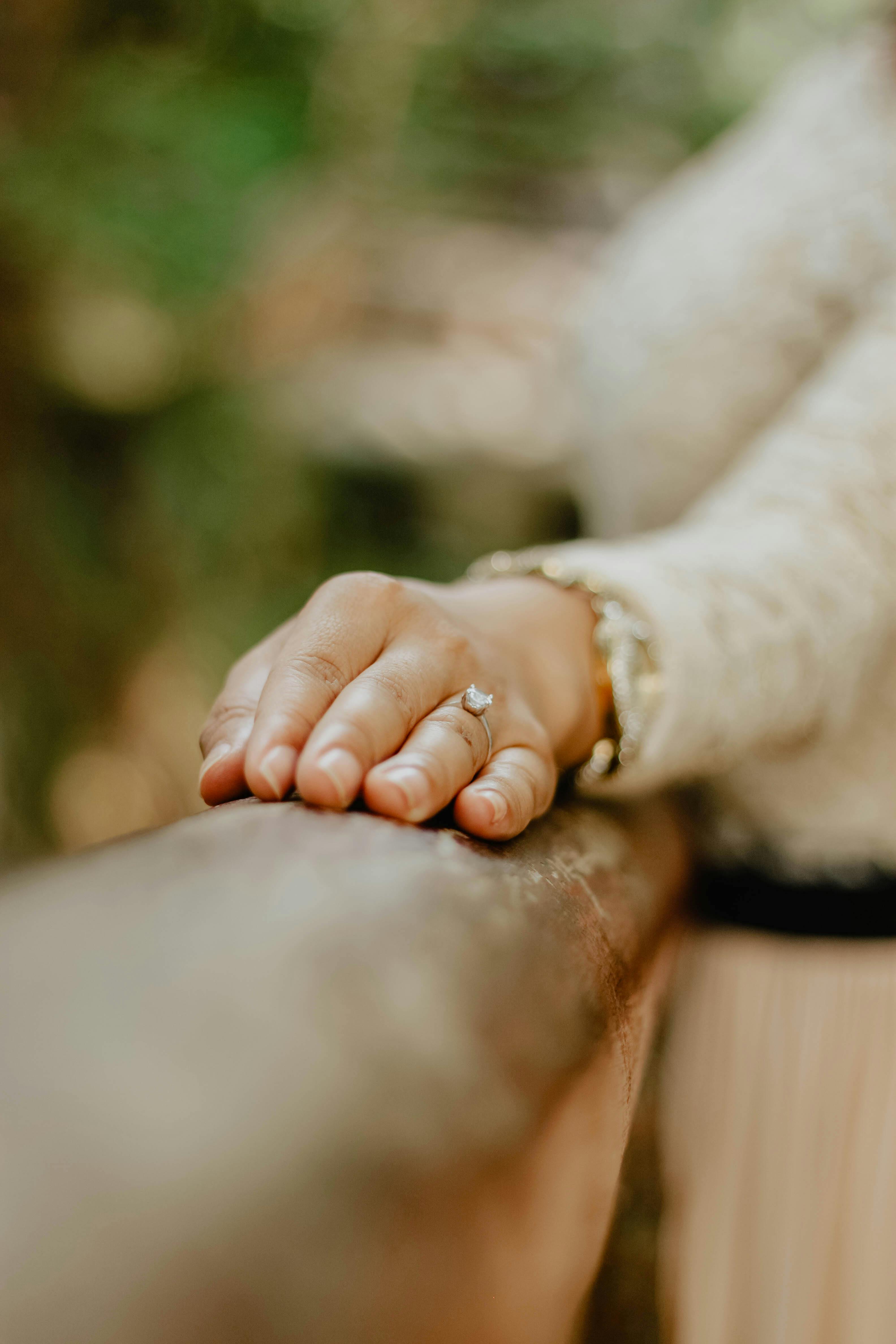 A woman showing off her engagement ring | Source: Pexels