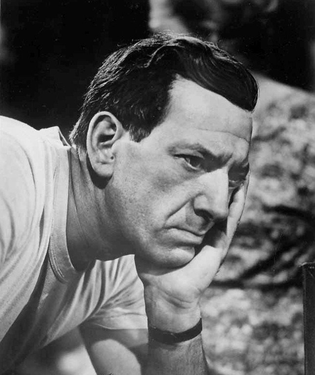 Jack Klugman from the television series "The Twilight Zone." | Source: Wikimedia Commons