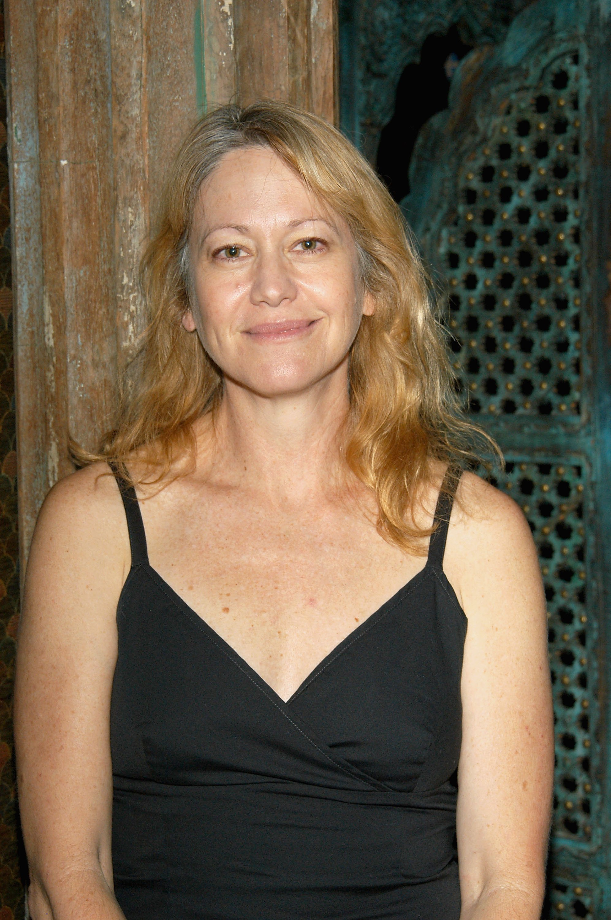 Lynne Margulies posed at "Andy Kaufman: Dead or Alive?" celebration in 2004, Hollywood, California. | Photo: Getty Images