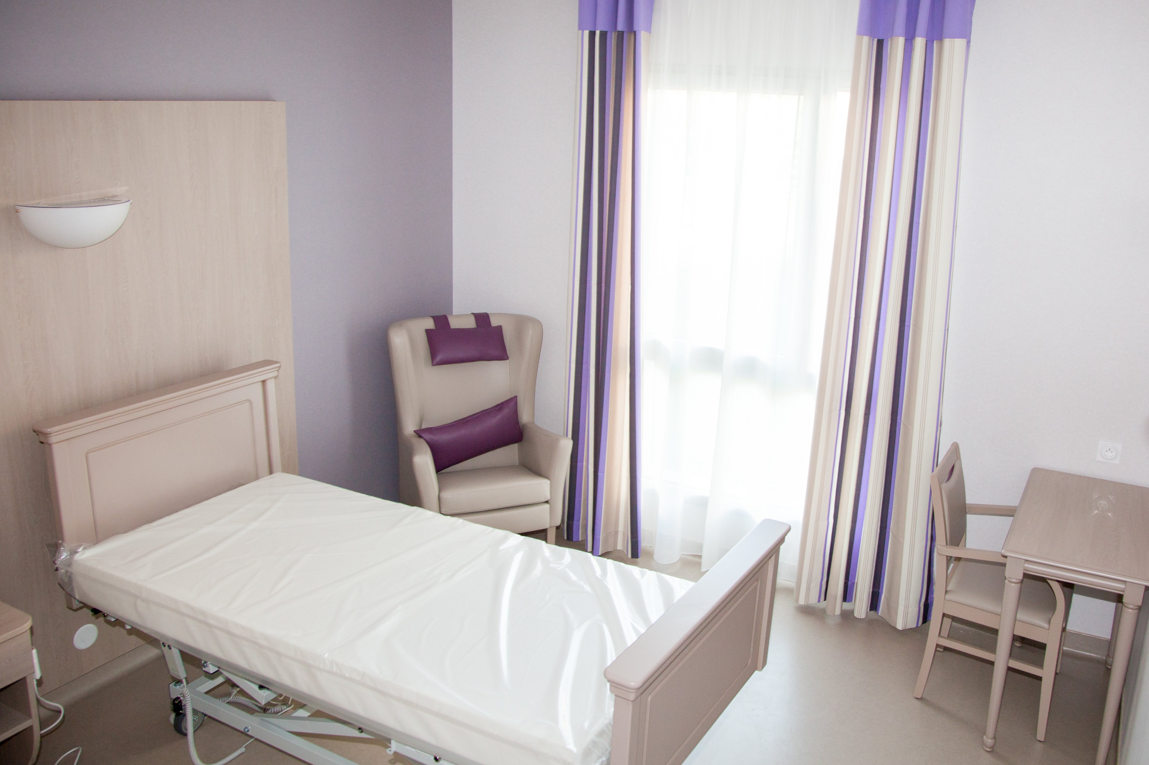 Habitación de ancianato vacía. | Foto: Shutterstock