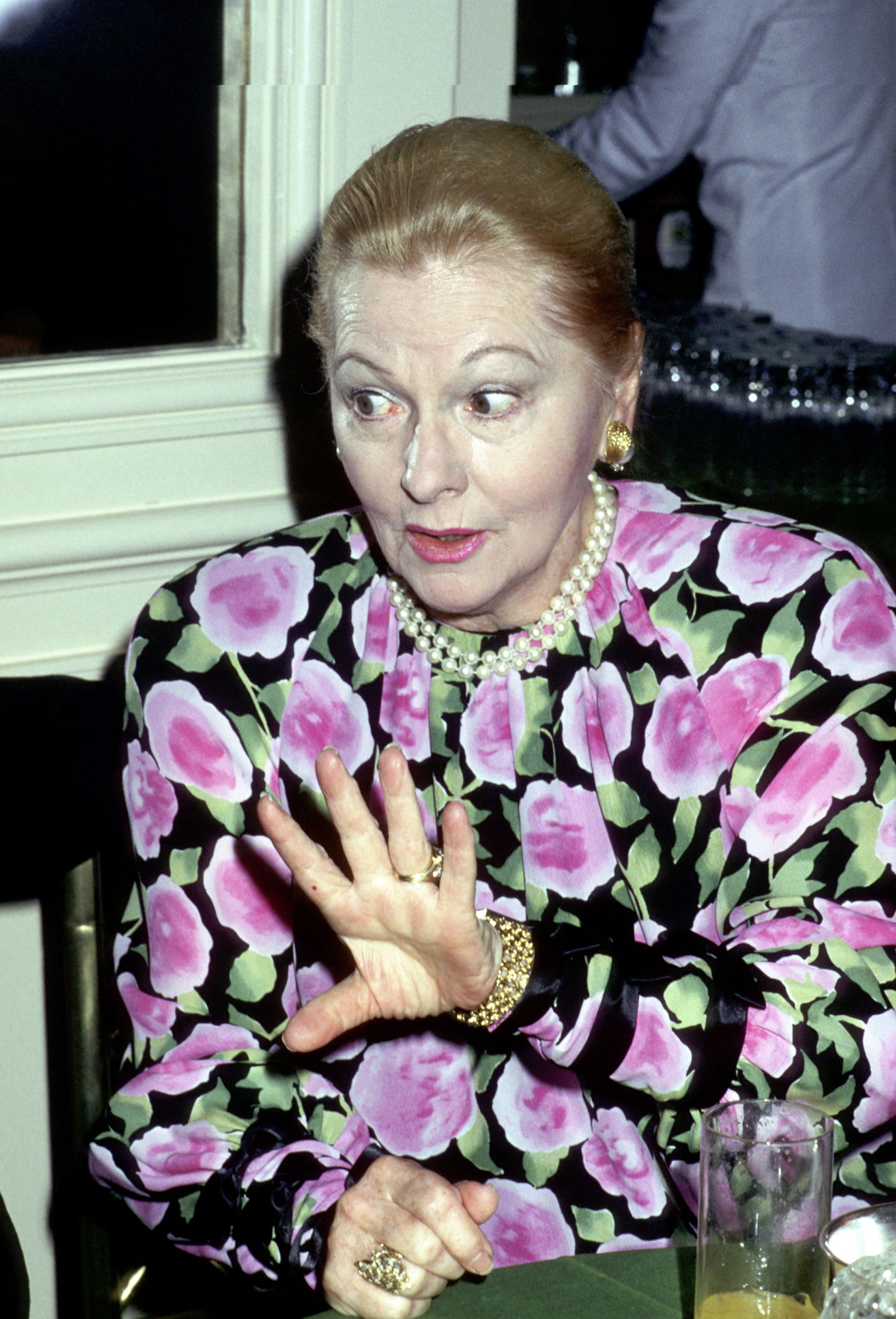 Joan Fontaine during 48th Golden Apple Awards at Beverly Wilshire Hotel in Beverly Hills, California on December 11, 1988. | Photo: Getty Images.