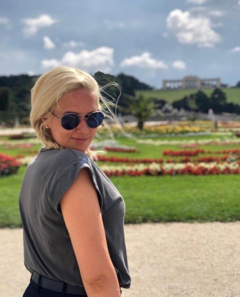 Sarah Knappik postet ein Foto von sich auf ihren Instagram-Profil. I Quelle: instagram.com/SarahKnappik