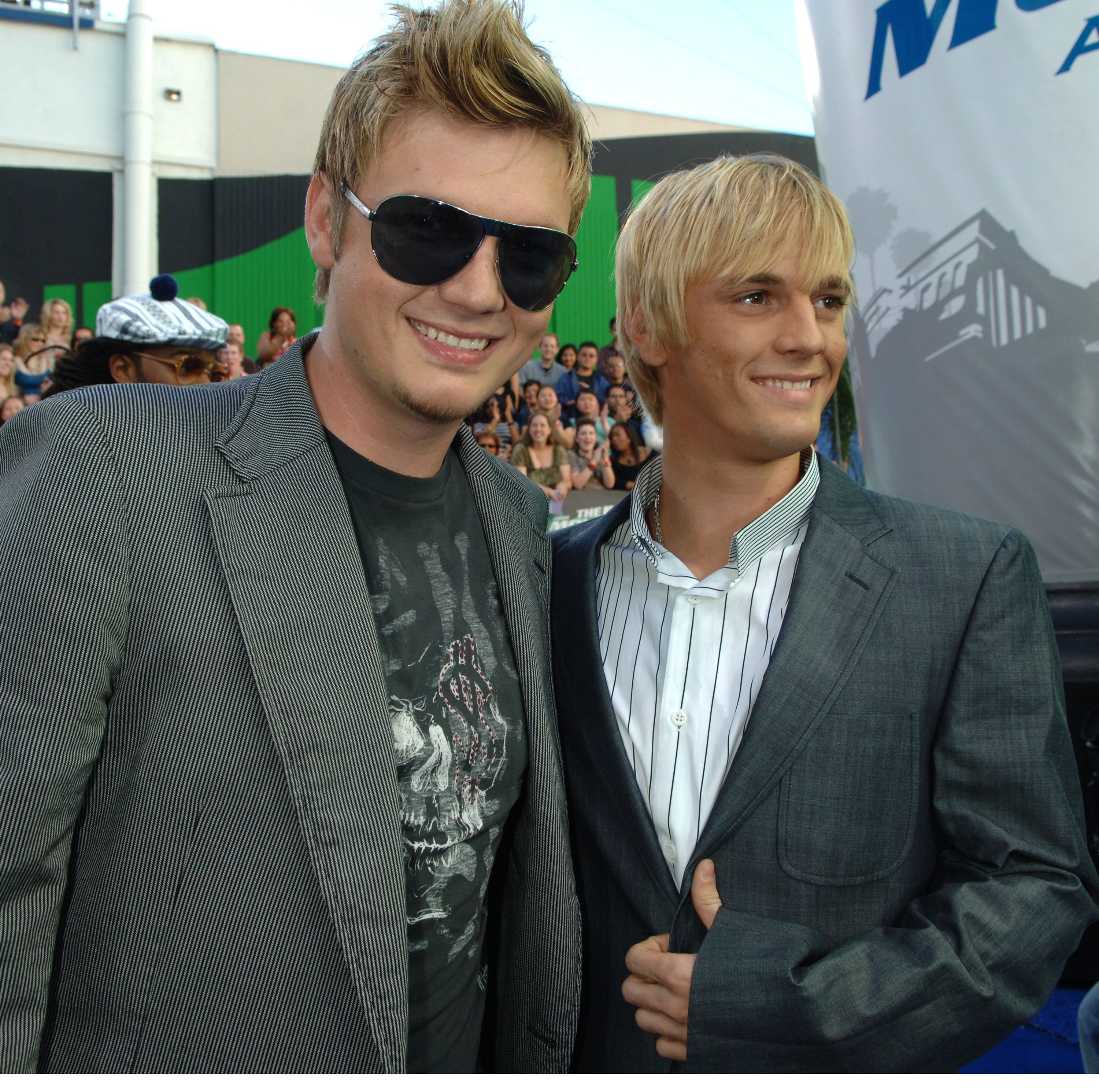 Nick and Aaron Carter during the MTV Movie Awards at Sony Studios in Culver City, California, on June 3, 2006 | Source: Getty Images
