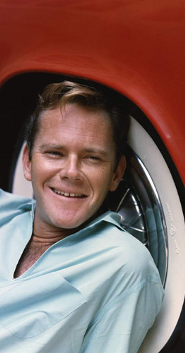 Dick Sargent before his death in 1994 | Wikipedia