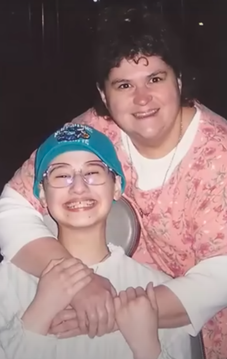 Gypsy Rose Blanchard and Clauddine “Dee Dee” Blanchard posing for a picture posted on January 5, 2024 | Source: YouTube/The View