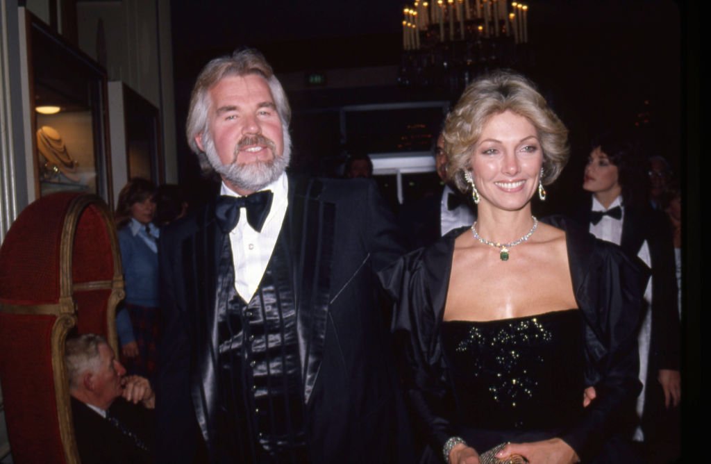 Kenny Rogers and his wife Marianne Gordon attend an event in circa 1983. | Photo: Getty Images
