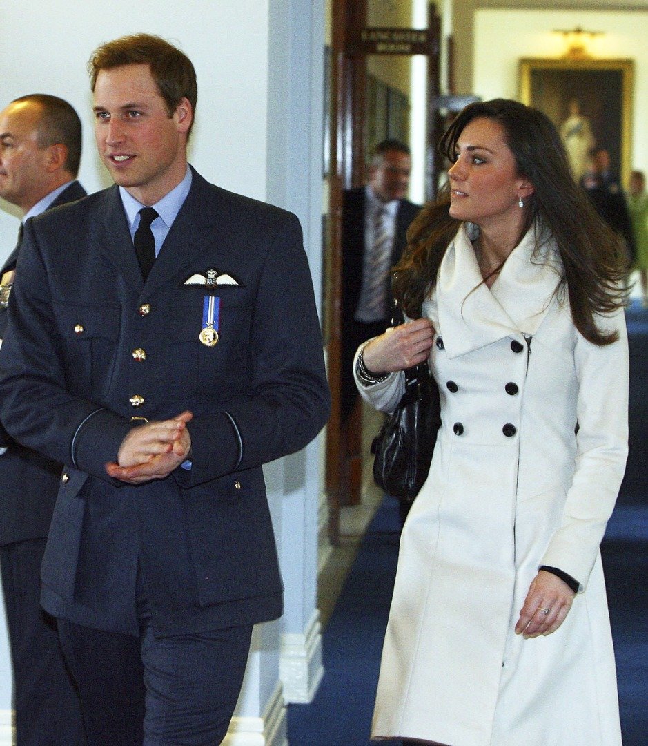  Prince William and his girlfriend Kate Middleton arrive at the Central Flying School at RAF Cranwell where Prince William received his RAF wings in a graduation ceremony, Sleaford on April 11, 2008 in Lincolnshire, England. | Source: Getty Images