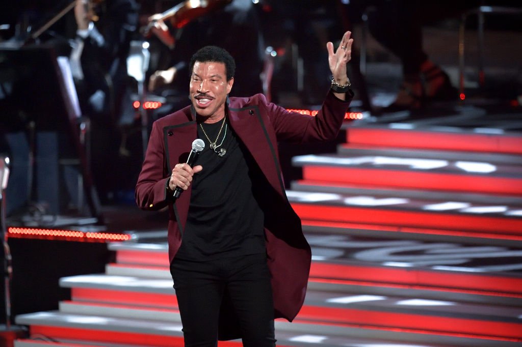 Lionel Richie Is Happy & in Love at 71 — His Sweetest Moments with His