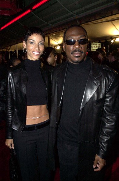 Niki Murphy and Eddie Murphy during Down to Earth Premiere in 2001. | Photo: Getty Images