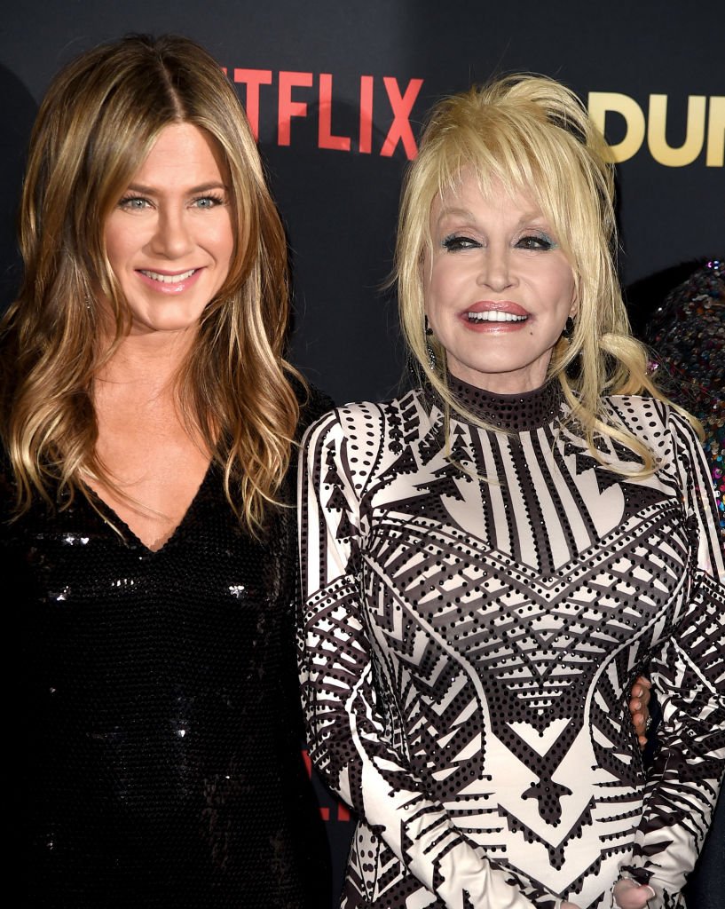 Jennifer Aniston and Dolly. Image Credit: Getty Images