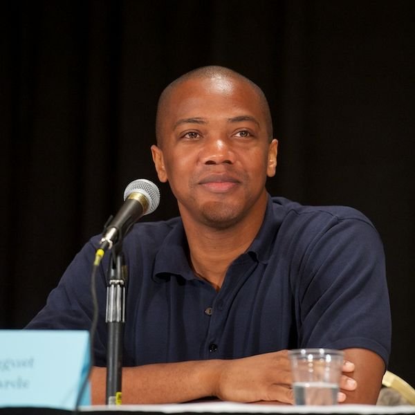  J. August Richards at the Dragon Con on Aug. 31, 2012. | Source: Wikimedia Commons