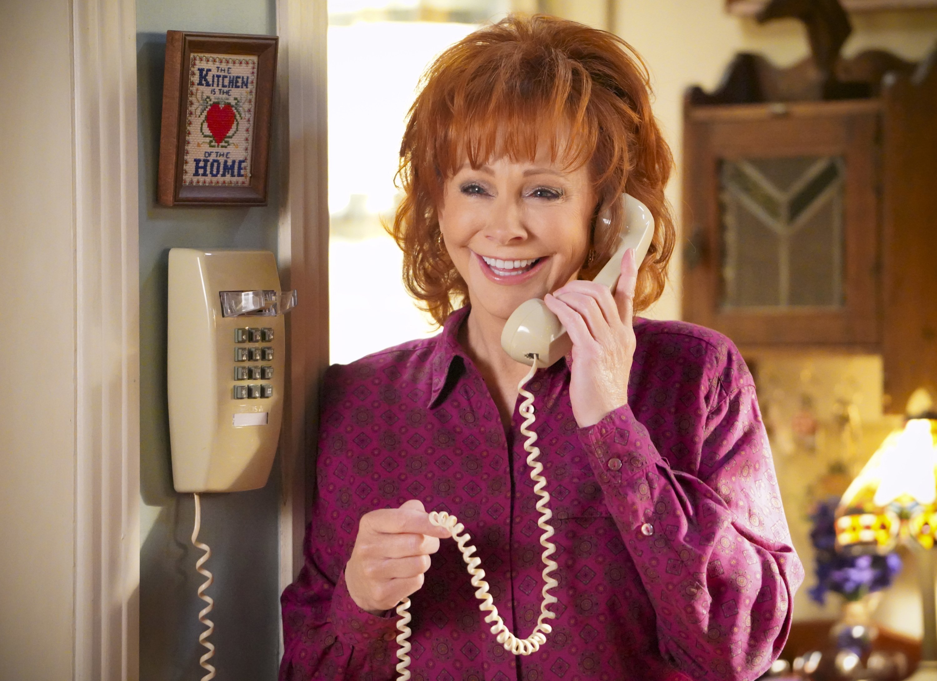 Reba McEntire on "Young Sheldon" in January 2020. | Source: Getty Images.
