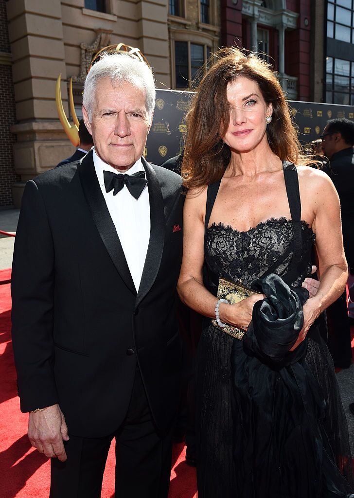 TV personality Alex Trebek (L) and Jean Currivan Trebek attend The 42nd Annual Daytime Emmy Awards at Warner Bros. Studios | Getty Images