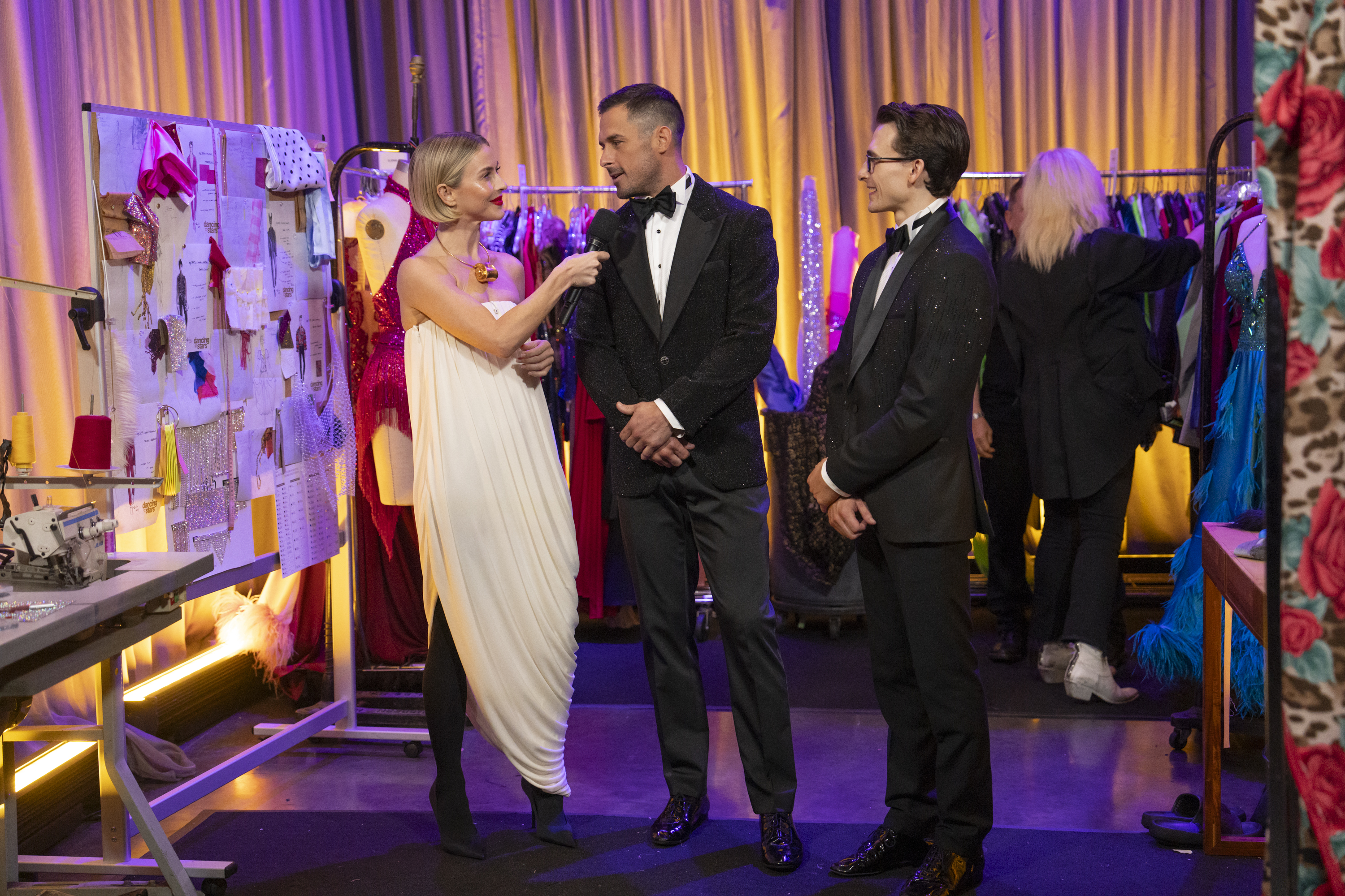 Julianne Hough, Danny Amendola, and Stephen Nedoroscik on season 33 finale of "Dancing With The Stars," on November 26, 2024 | Source: Getty Images