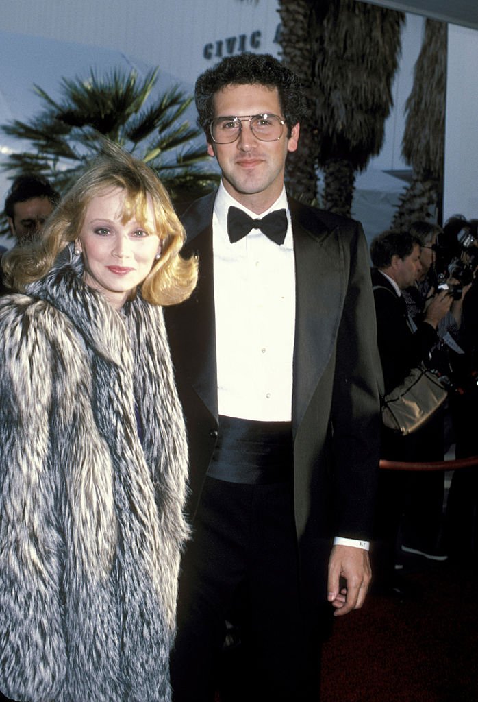 Shelley Long and Bruce Tyson during 10th Annual People's Choice Awards at Santa Monica Civic Auditorium in Santa Monica | Photo: Getty Images