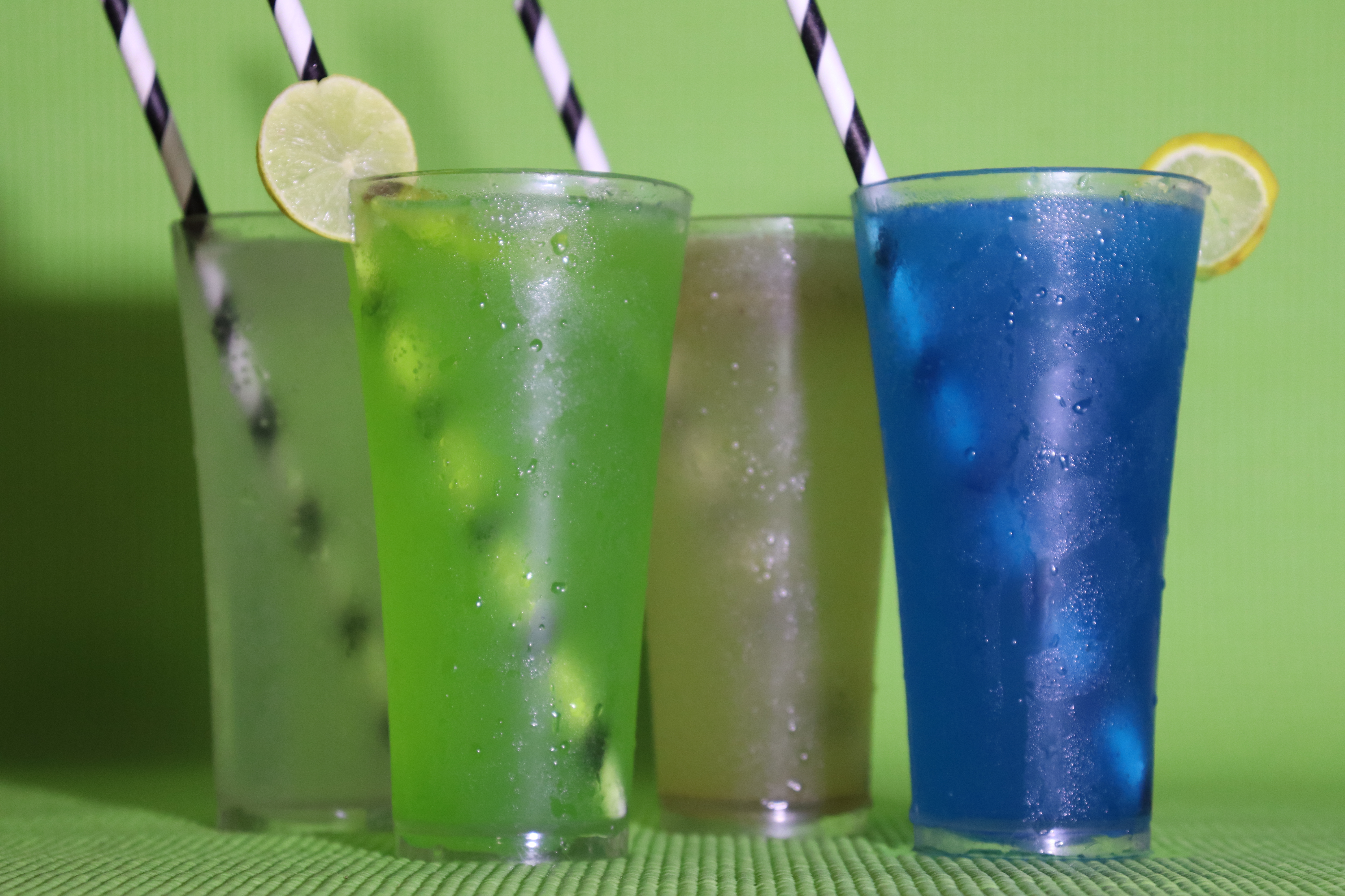 Different fruit drinks | Source: Shutterstock