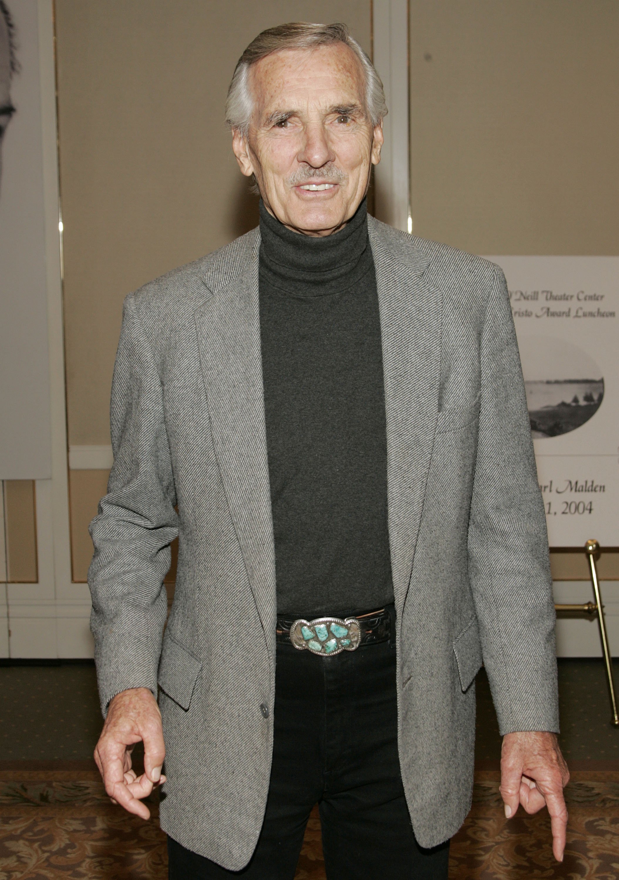 Dennis Weaver in Beverly Hills, California, United States on November 11, 2004 | Source: Getty Images