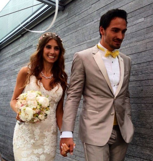 Cathy Hummels teilt ein Rückblick-Foto von der Hochzeit mit Mats Hummels auf Ihrem Instagram-Profil. I Quelle: instagram.com/cathyhummels