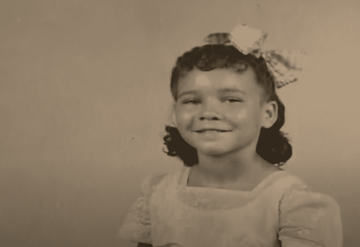 Verda Byrd was born white but thought she was black for seven decades | Photo: Youtube/USA TODAY
