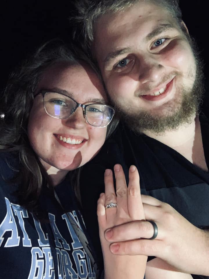 Hallie Marie Tobler and Julie Johnson | Source: Facebook/julie.johnson.148571