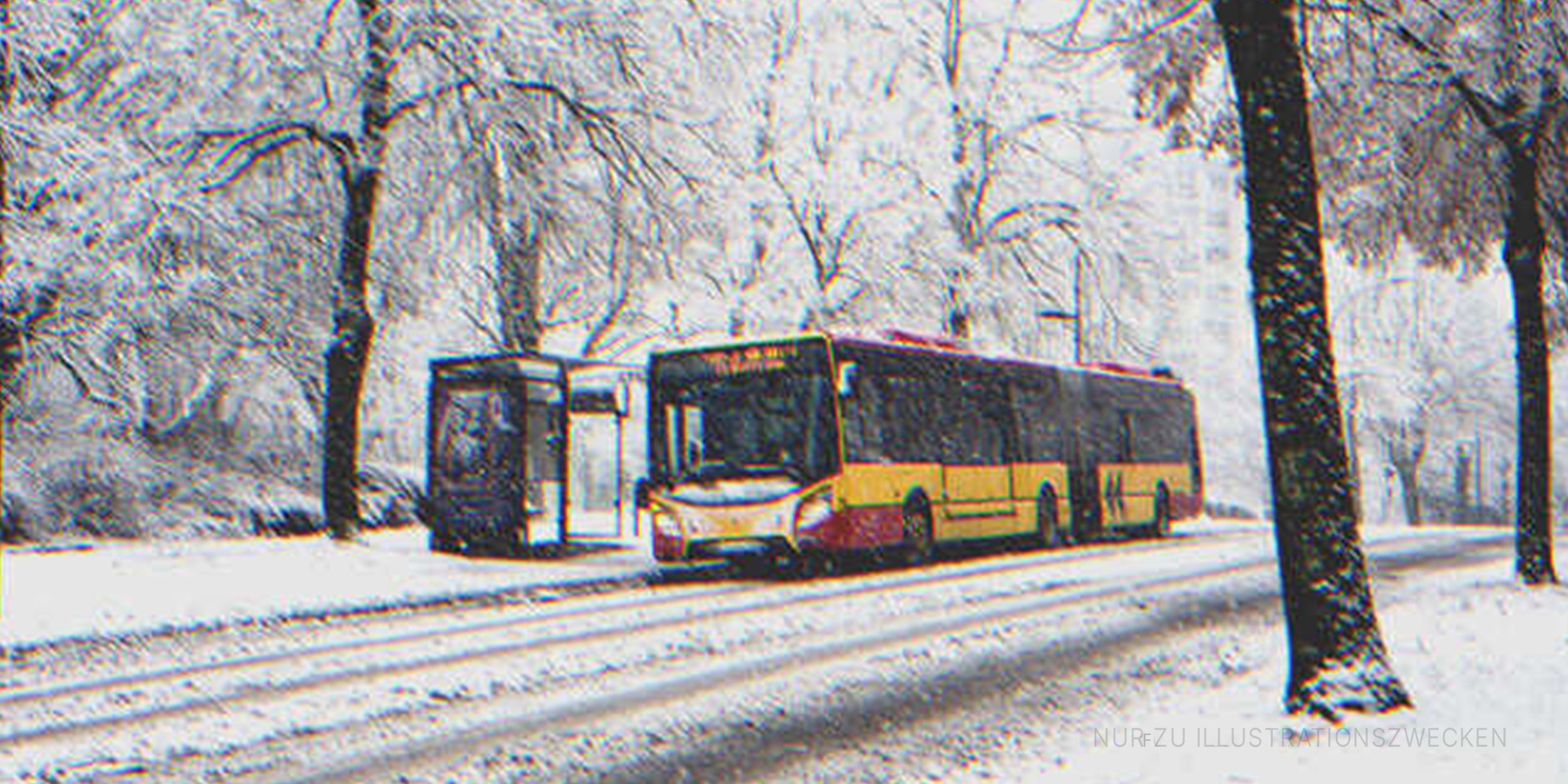Bus auf einer verschneiten Straße. | Quelle: Shutterstock