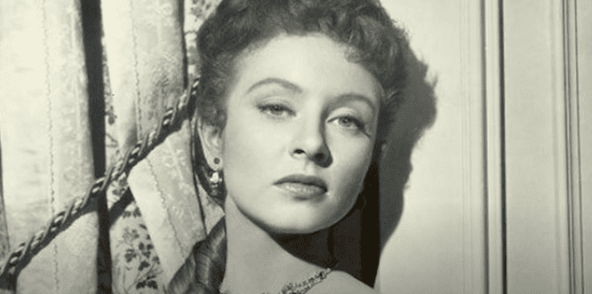 Amanda Blake poses for a photo during the shooting of "Gunsmoke" | Source: YouTube/ Most Actor and Actress Hollywood