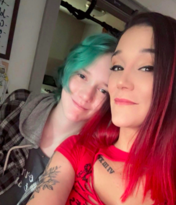 Jessica Hillard and one of her children. | Source: GoFundMe/Support Jess' Family & Memorial