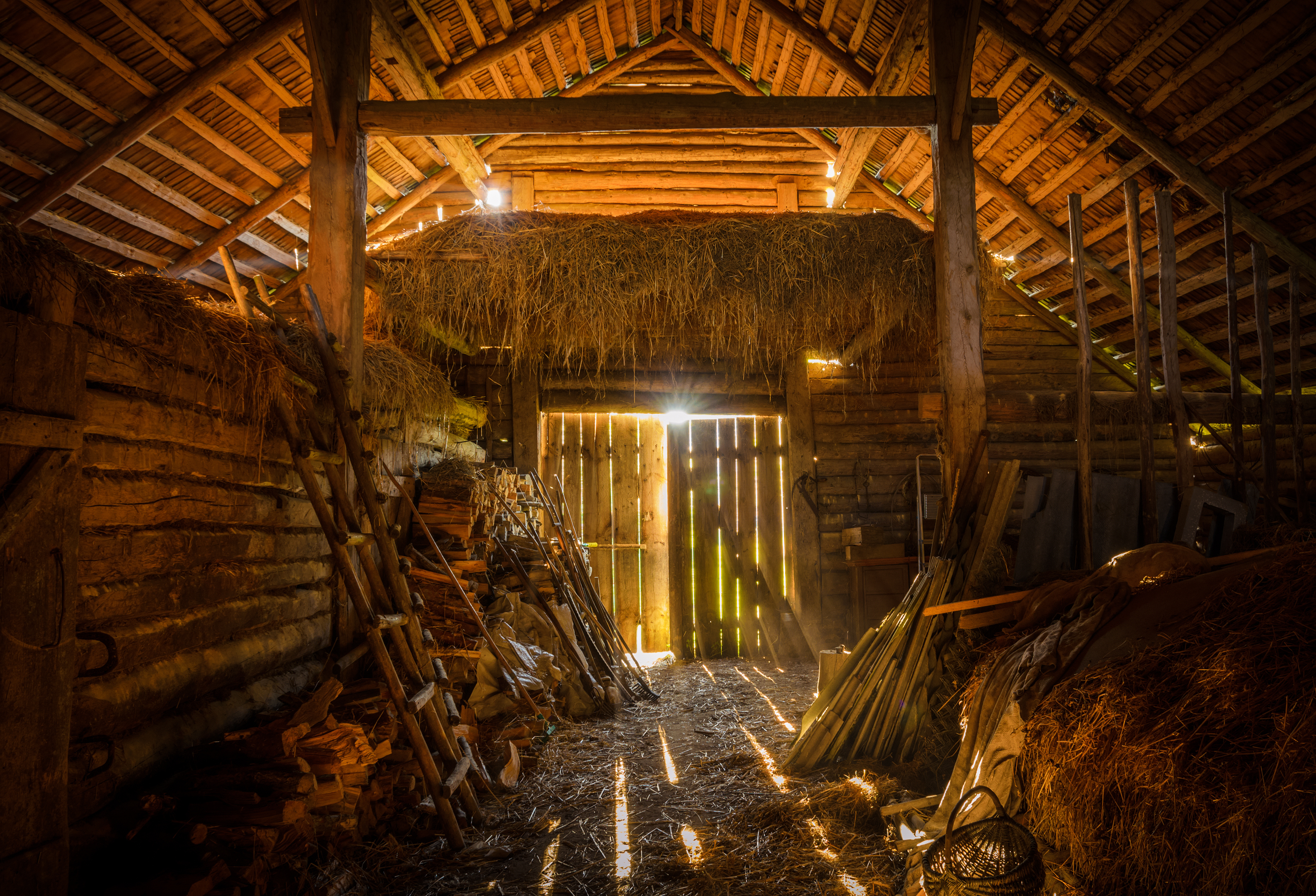 Interior view of the old rural barn | Source: Shutterstock