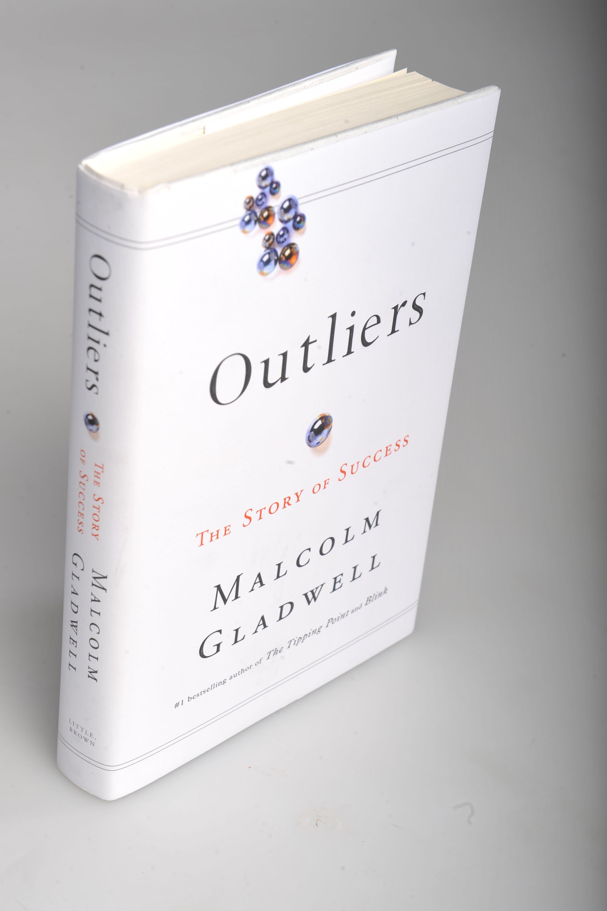 A copy of "Outliers" by Malcolm Gladwell on display by Sunday Books on November 19, 2008 | Source: Getty Images