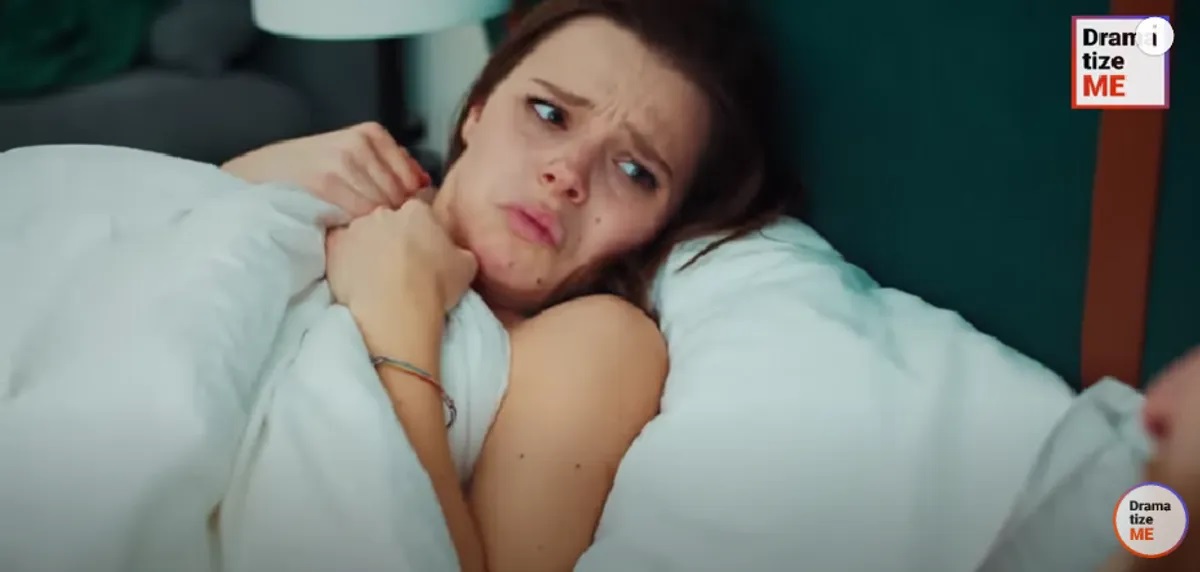 Confused woman in bed | Source: YouTube/DramatizeMe
