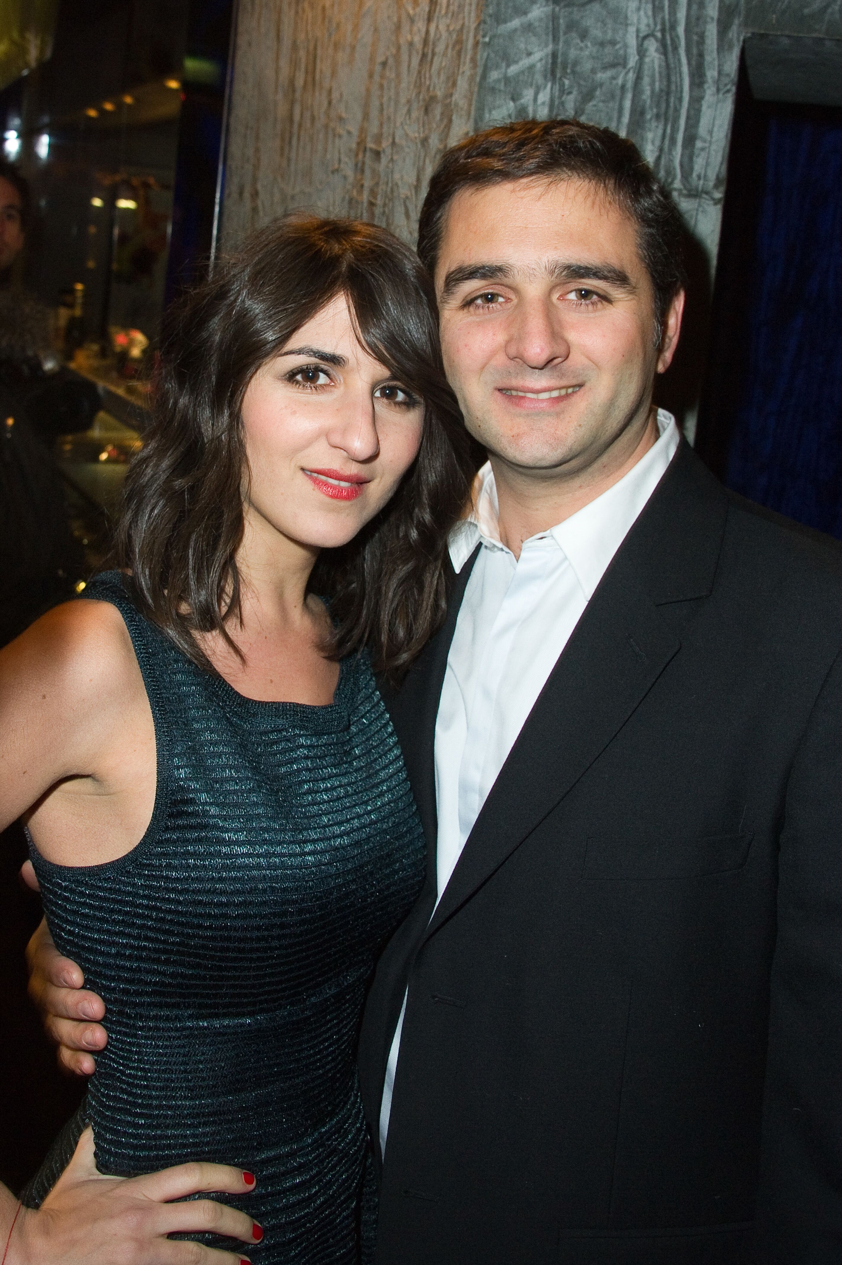Geraldine Nakache et Olivier Nakache participent aux Globes de Cristal 2012, au Lido de Paris. | Photo : Getty Images Geraldine Nakache et Olivier Nakache participent aux Globes de Cristal 2012, au Lido de Paris. | Photo : Getty Images