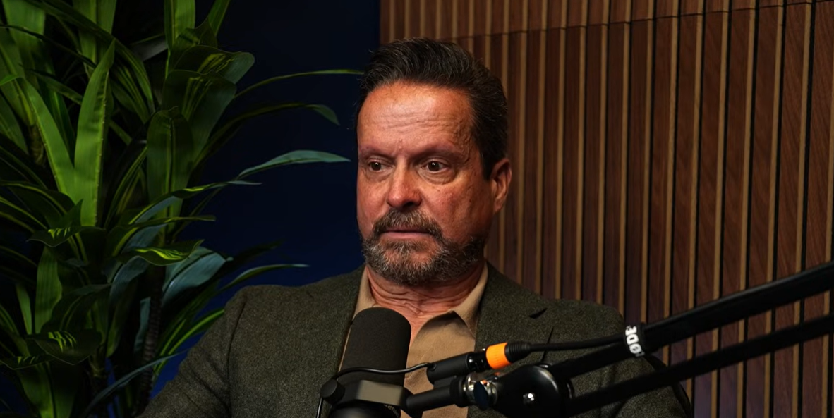 Alan Jackson as seen in a video posted on January 13, 2026 | Source: YouTube/Hot Mics with Billy Bush