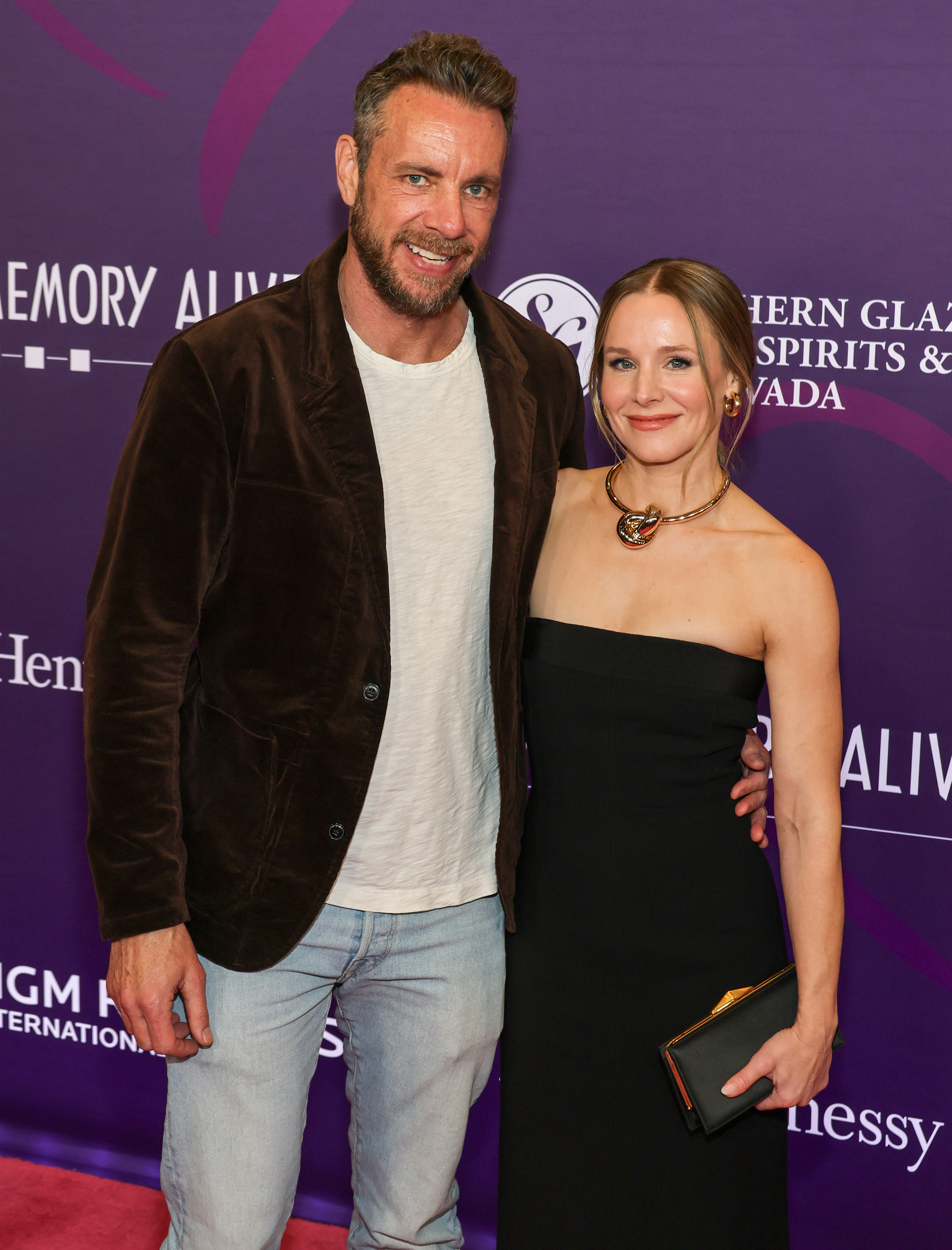 Dax Shepard and his wife Kristen Bell at the annual Keep Memory Alive "Power of Love" gala benefit for the Cleveland Clinic Lou Ruvo Center for Brain Health honoring Jimmy Kimmel at MGM Grand Garden Arena in Las Vegas, Nevada on February 22, 2025 | Source: Getty Images