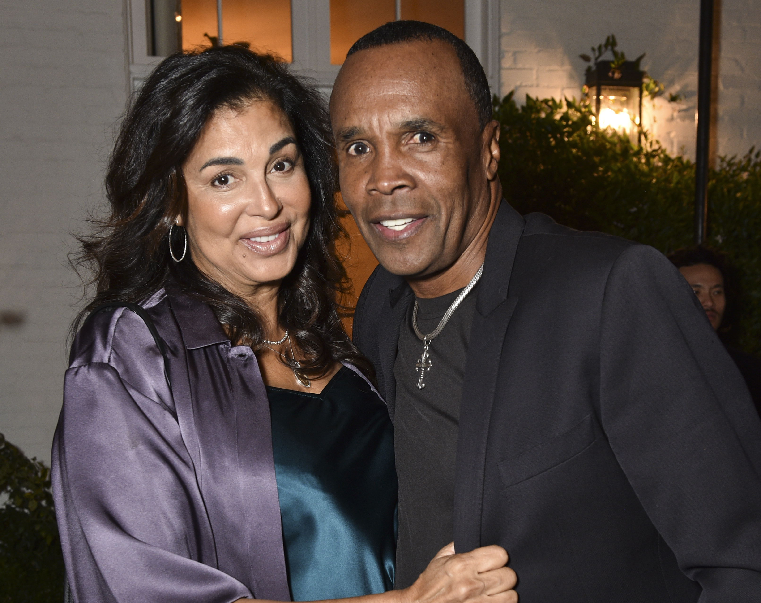 Bernadette Robi and Sugar Ray Leonard attend th event A Sense of Home Gala on Novemebr 1, 2019, in  Los Angeles, Califronia. | Source: Getty Images