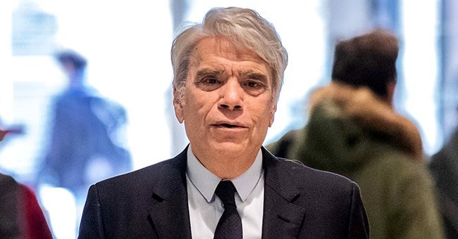 Bernard Tapie, homme d'affaires français, arrive au palais de justice de la Porte de Clichy à Paris, France, le mercredi 20 mars 2019. | Photo : Getty Images