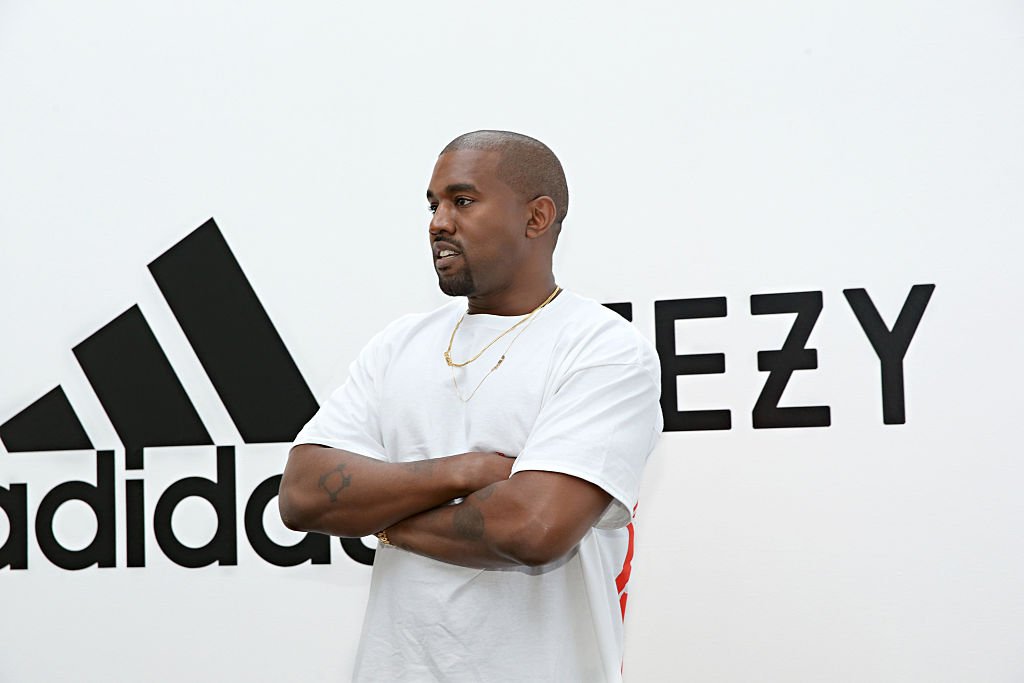 Kanye West bei Milk Studios am 28. Juni 2016 in Hollywood, Kalifornien. Adidas und Kanye West geben die Zukunft ihrer Partnerschaft "adidas + KANYE WEST" bekannt. (Foto von Jonathan Leibson) I Quelle: Getty Images für ADIDAS