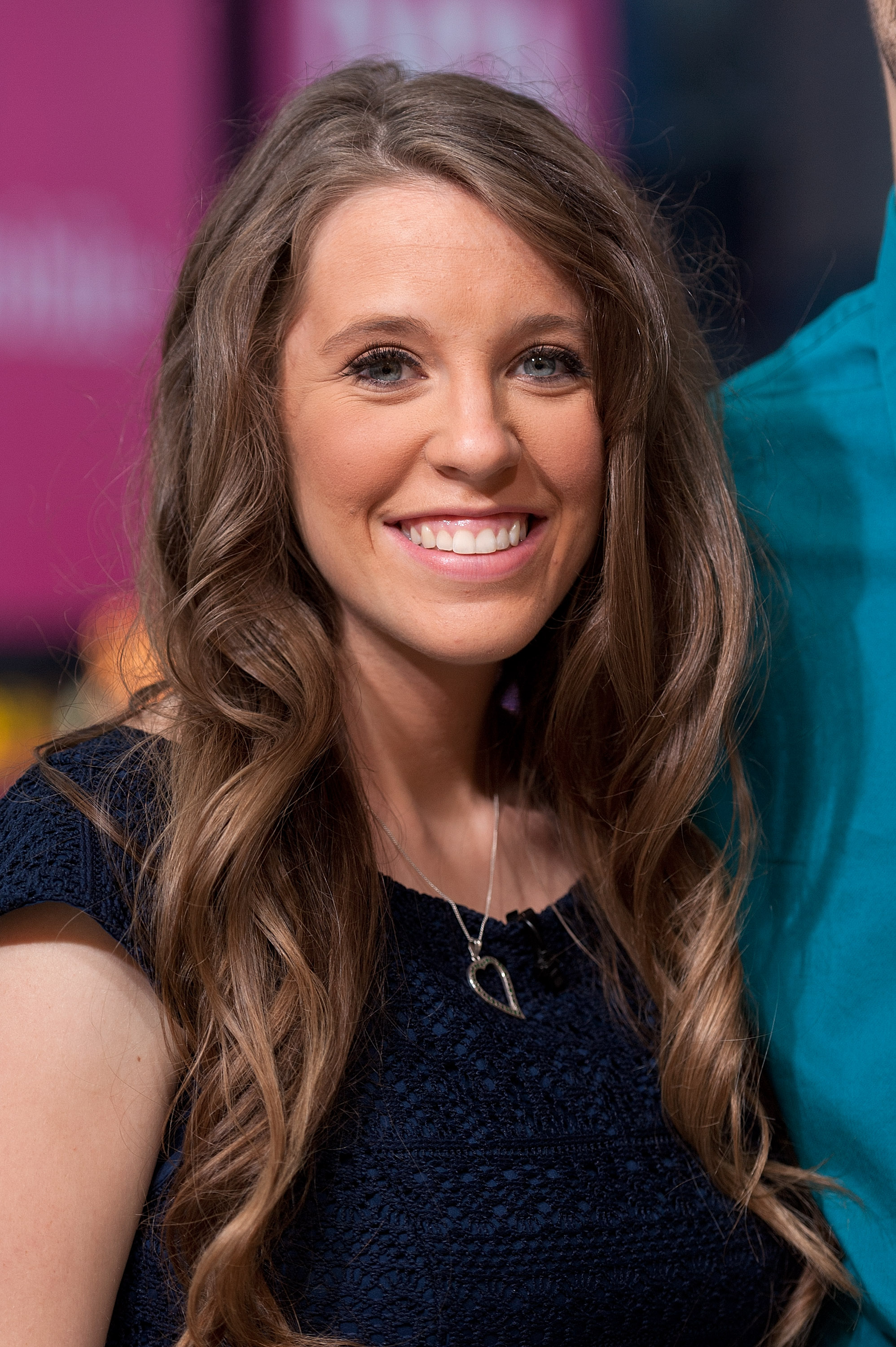 Jill Duggar Dillard visits "Extra" studios at H&M in Times Square in New York City, on October 23, 2014. | Source: Getty Images