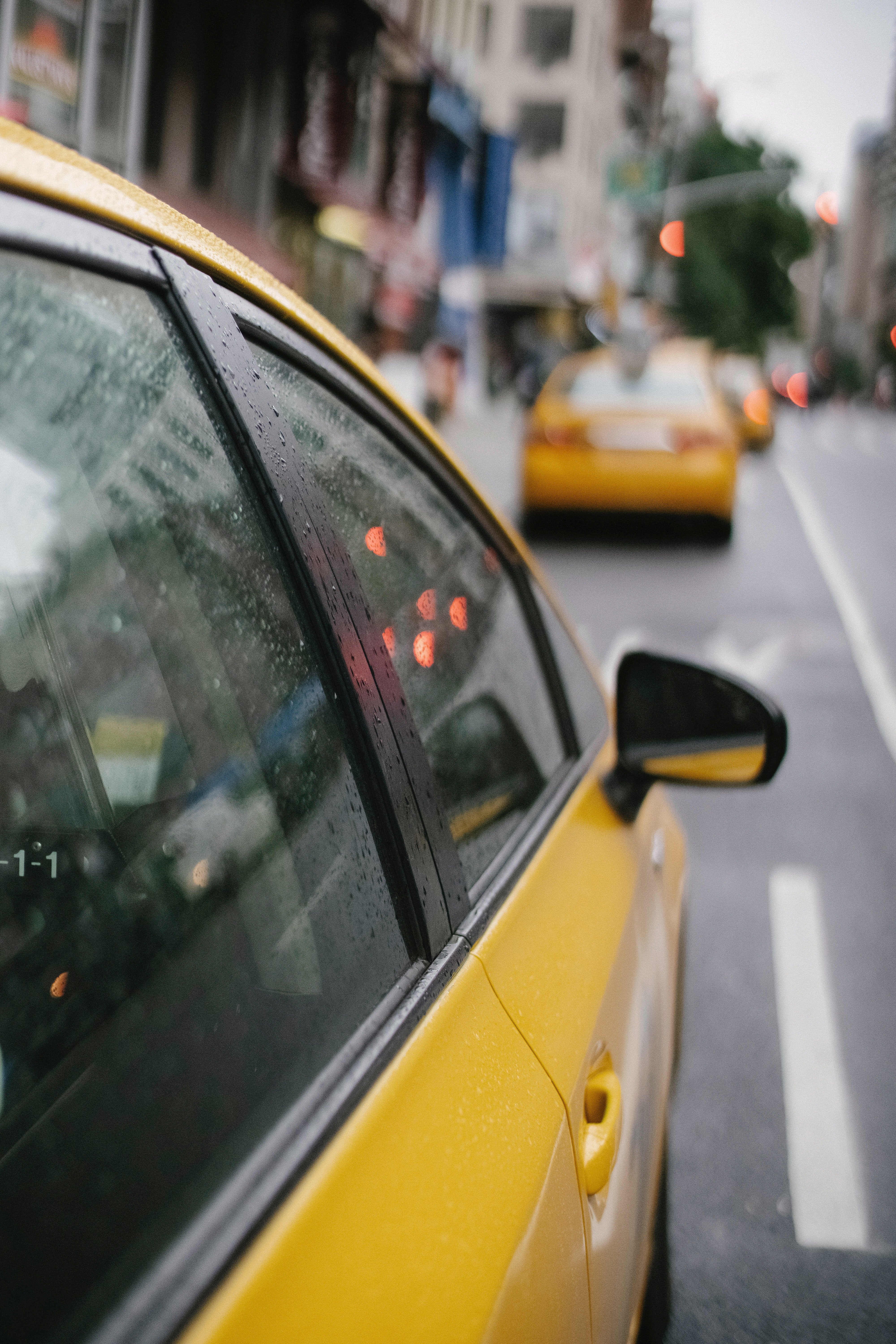 Jennifer took a cab to a nearby city to find a job. | Source: Shutterstock